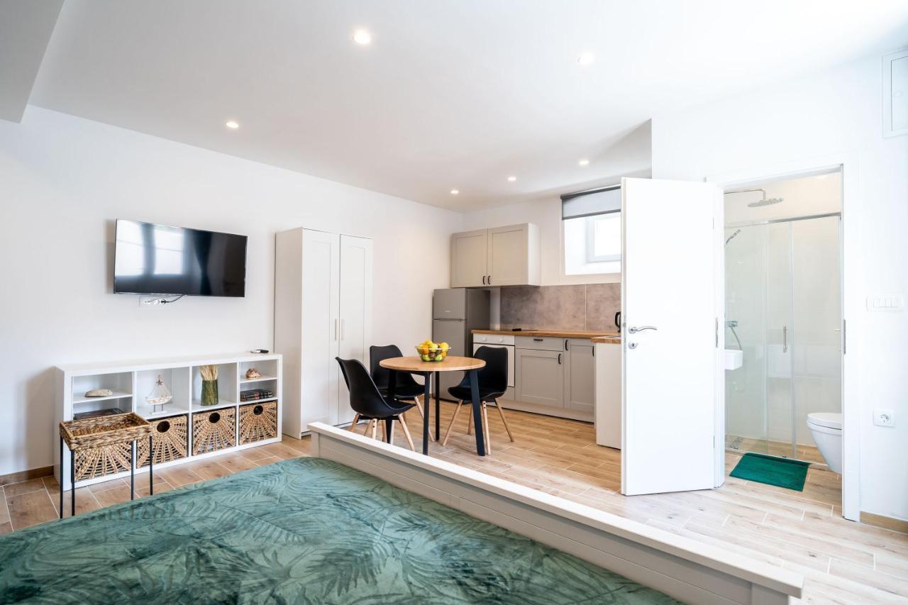 Marta Apartman